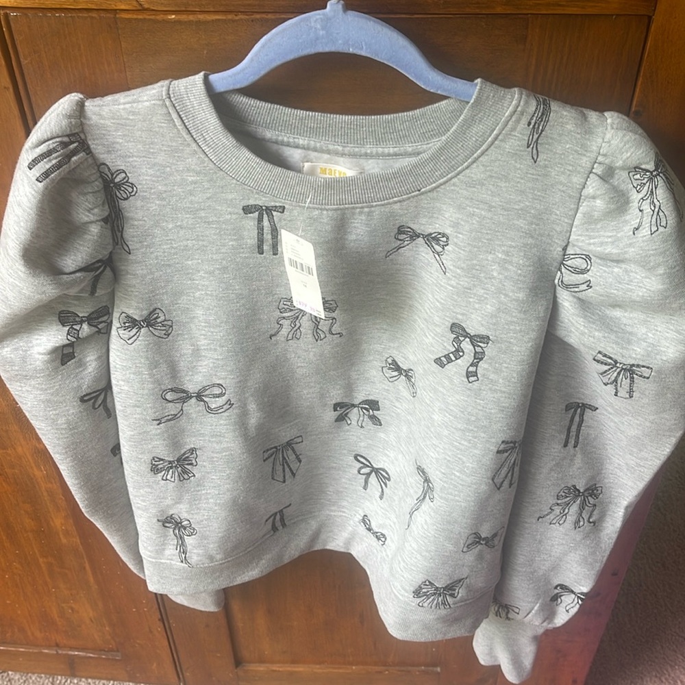 Maeve Gray Bow Print Top